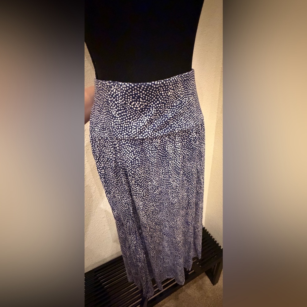 Hilary Radley Navy and White Patterned Skirt